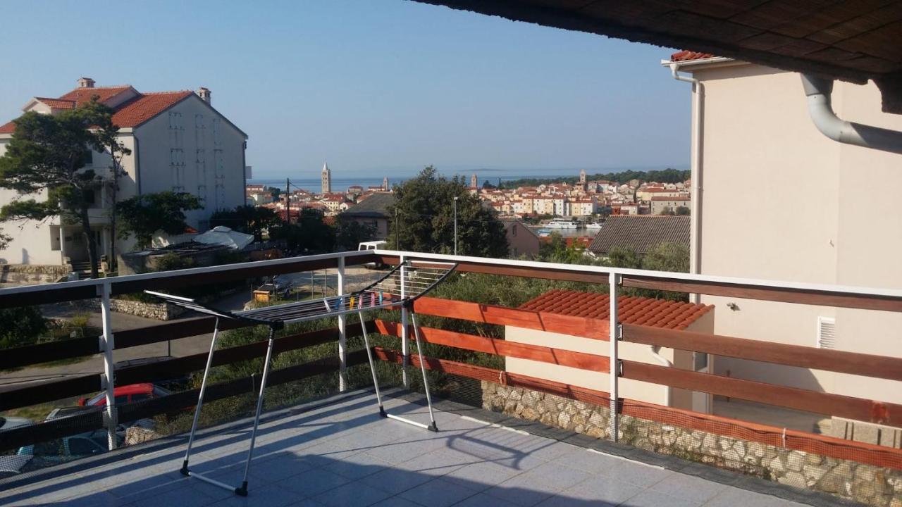 Apartmani Rab - Adrijana & Aleksandra Banjol Exterior foto