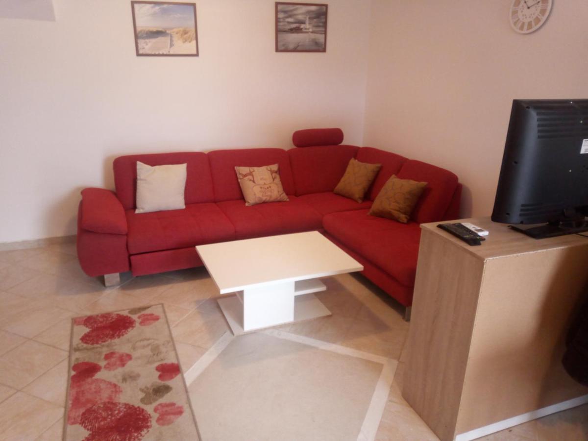 Apartmani Rab - Adrijana & Aleksandra Banjol Exterior foto