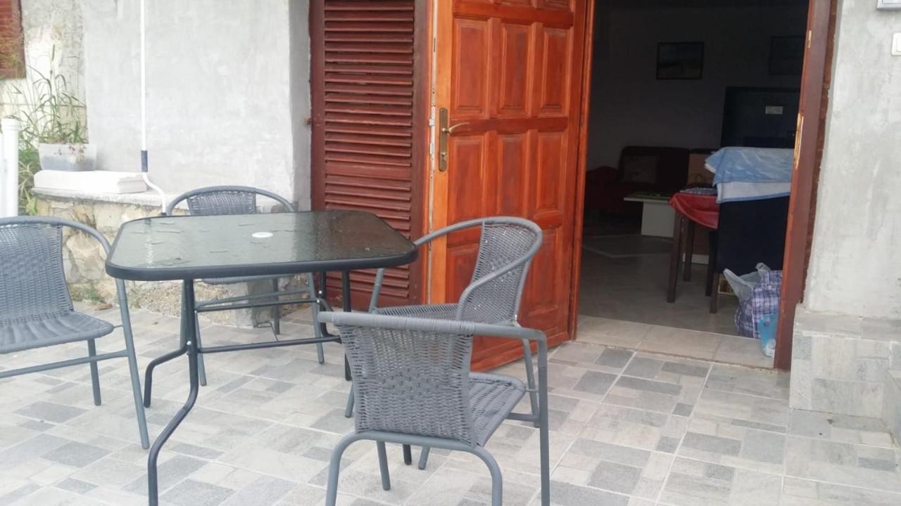 Apartmani Rab - Adrijana & Aleksandra Banjol Exterior foto