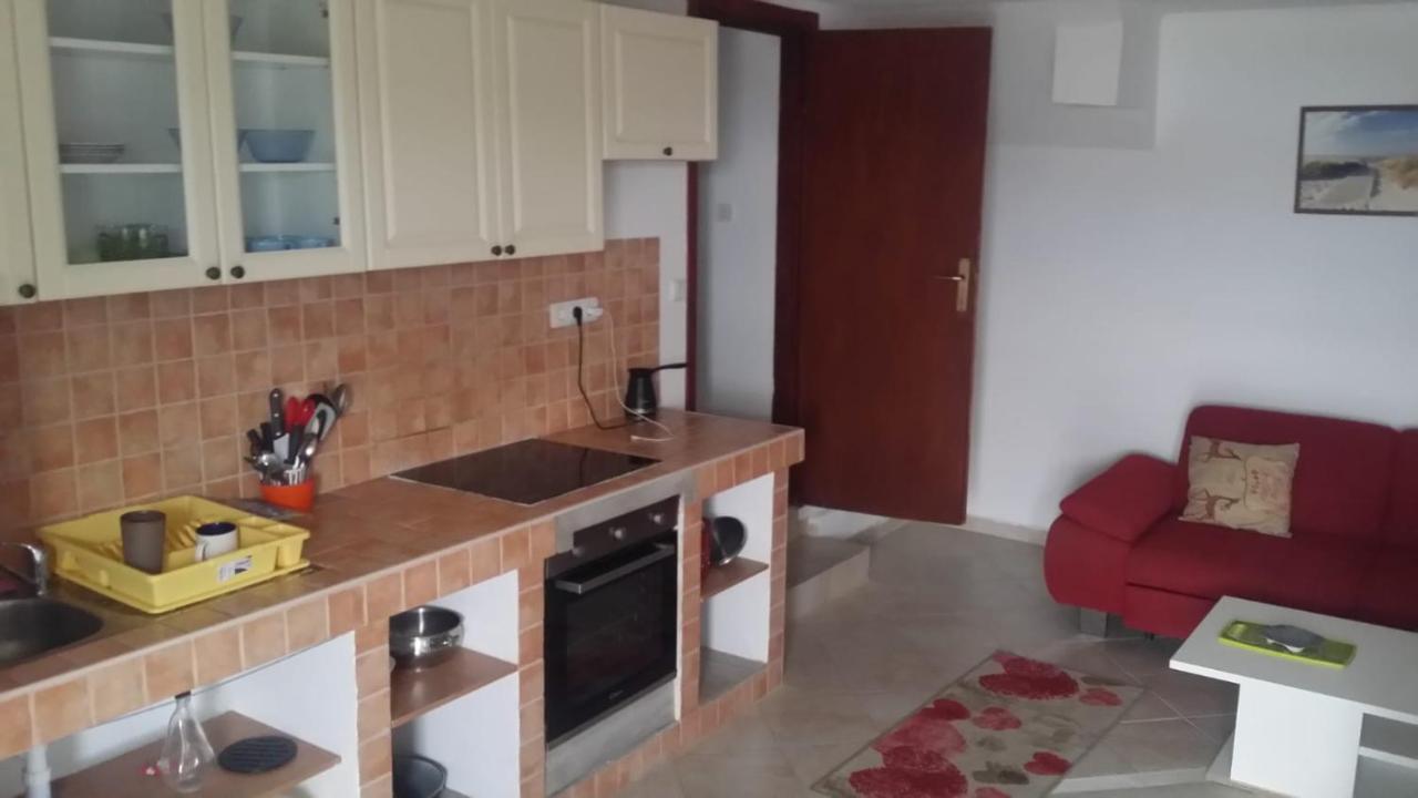 Apartmani Rab - Adrijana & Aleksandra Banjol Exterior foto